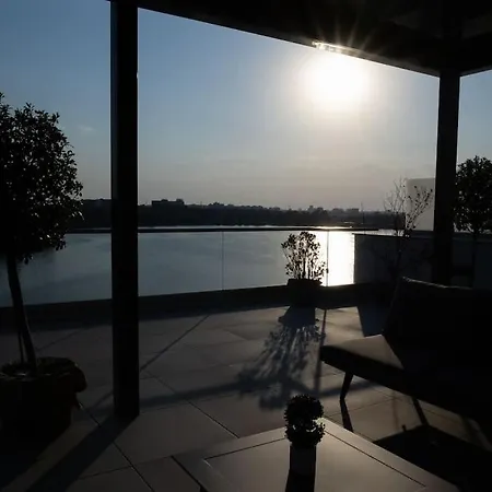 Apartment Penthouse Lebada Lake