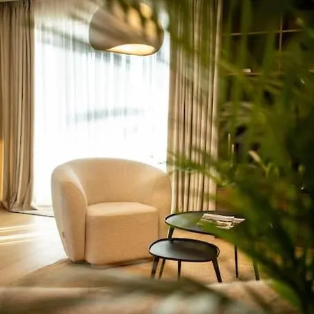 Penthouse Lebada Lake Bucharest