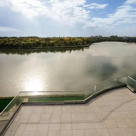 Penthouse Lebada Lake Apartmán *